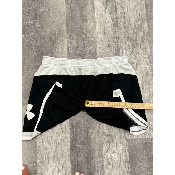 Under Armour Woman's Size Large Loose Fitting Black and White Athletic Shorts - Picture 5 of 5